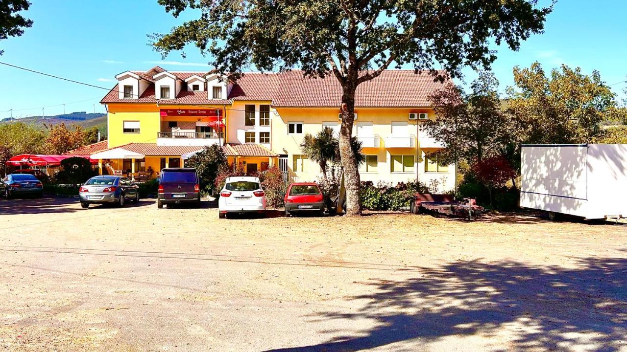 Residencial A Cista Hotel Vila da Ponte Kültér fotó